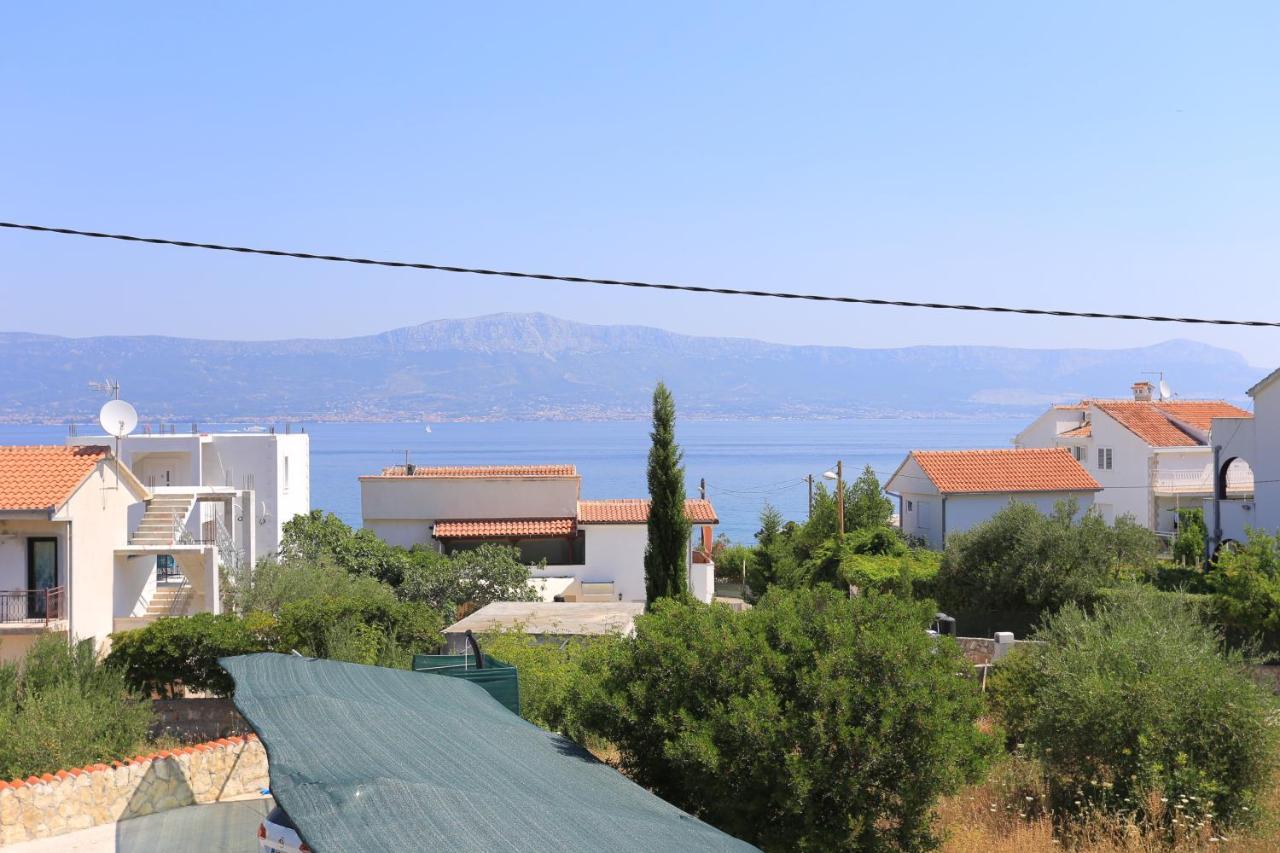 Apartments By The Sea Slatine, Ciovo - 16131 Exterior foto