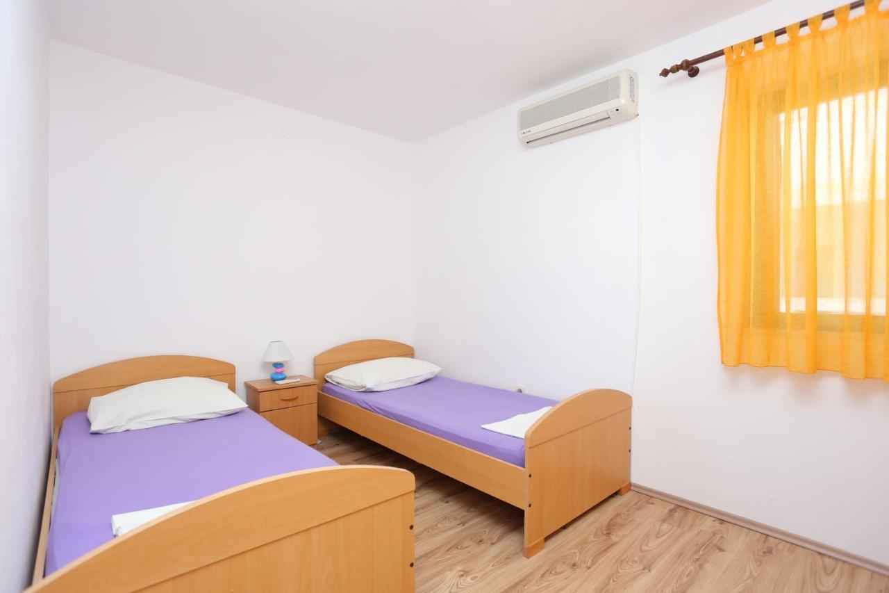 Apartments By The Sea Slatine, Ciovo - 16131 Exterior foto