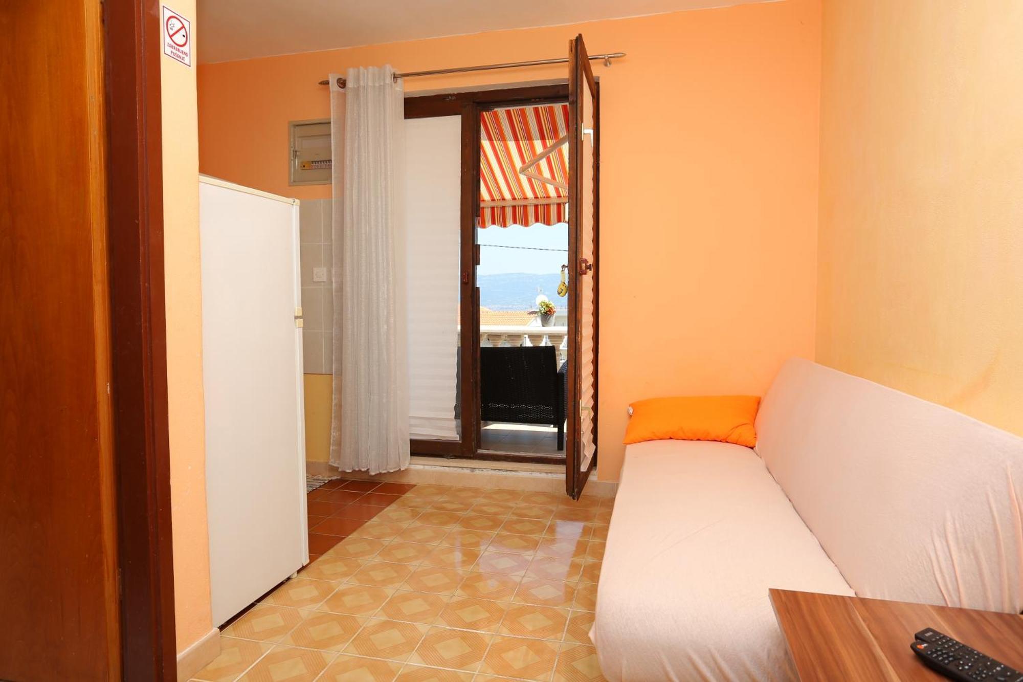 Apartments By The Sea Slatine, Ciovo - 16131 Cameră foto