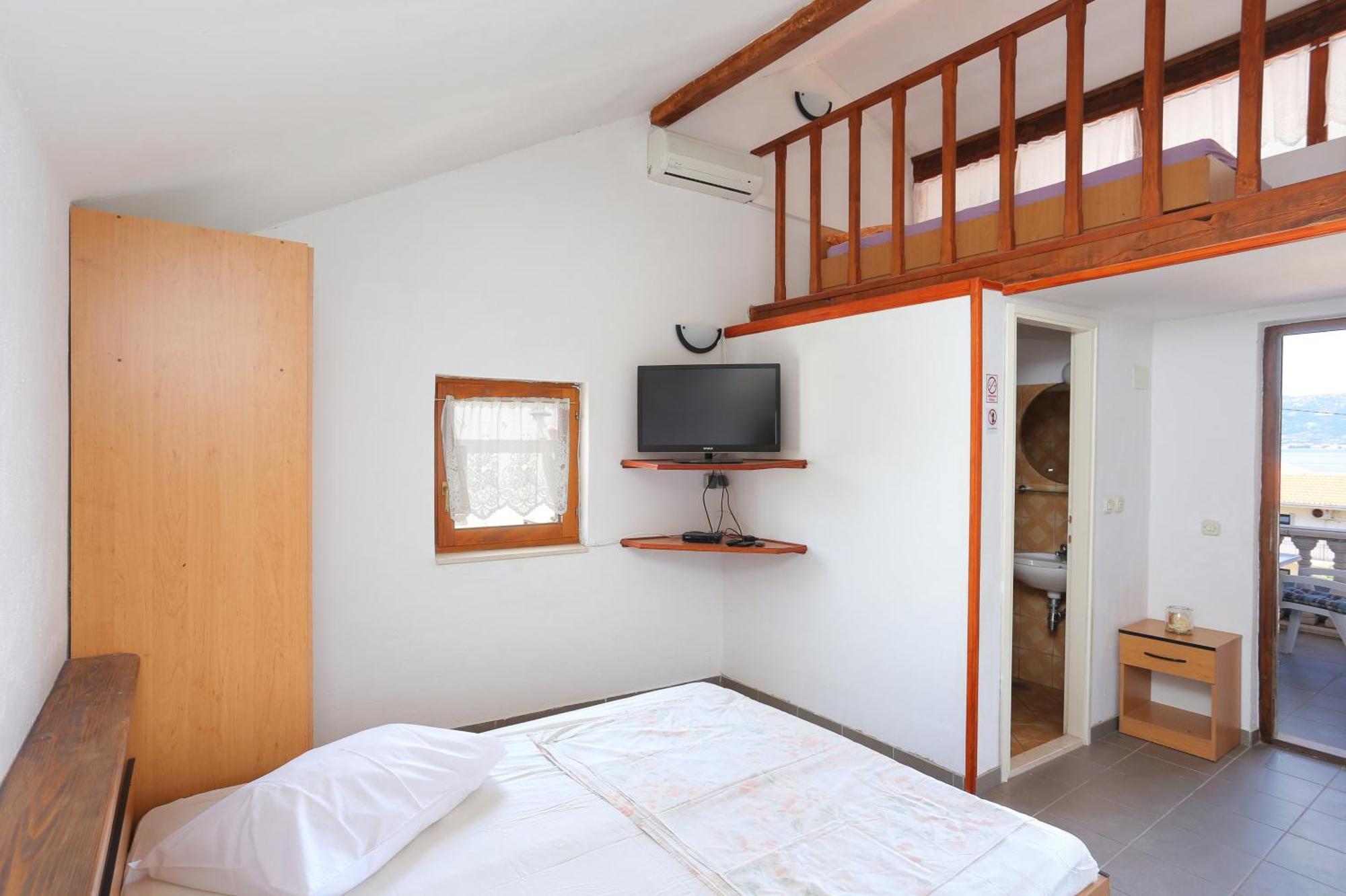 Apartments By The Sea Slatine, Ciovo - 16131 Cameră foto